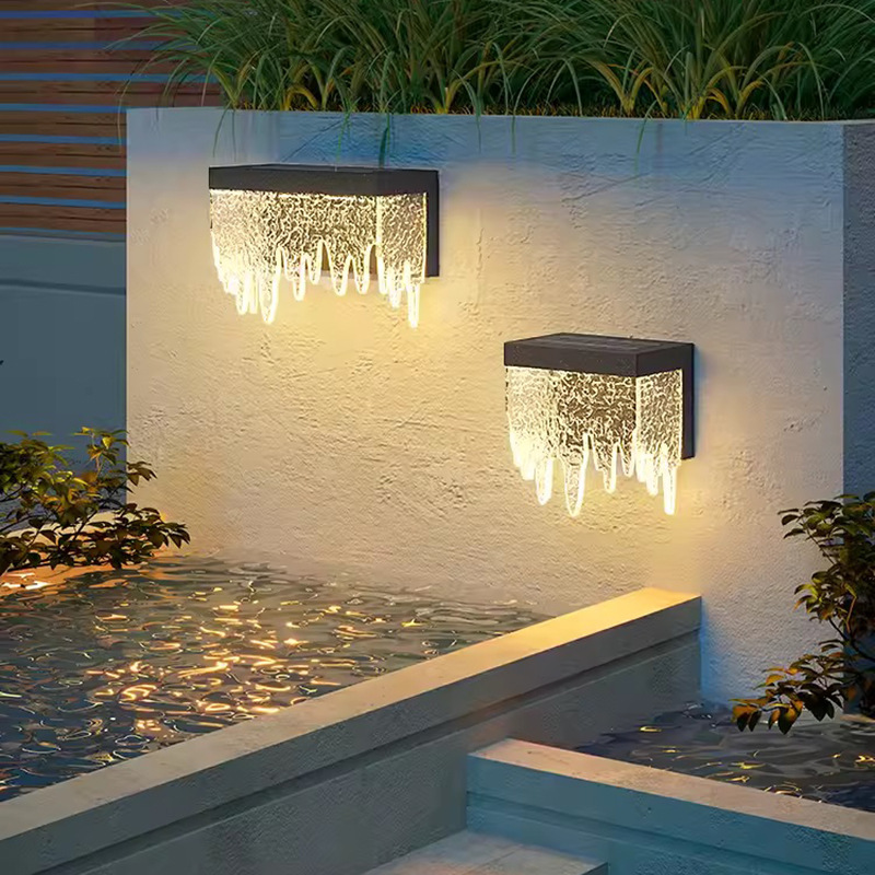 den-tuong-dang-thac-nuoc Wall-mounted Waterfall Style Light