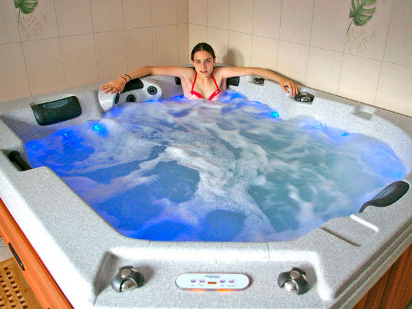 Whirlpool Tub
