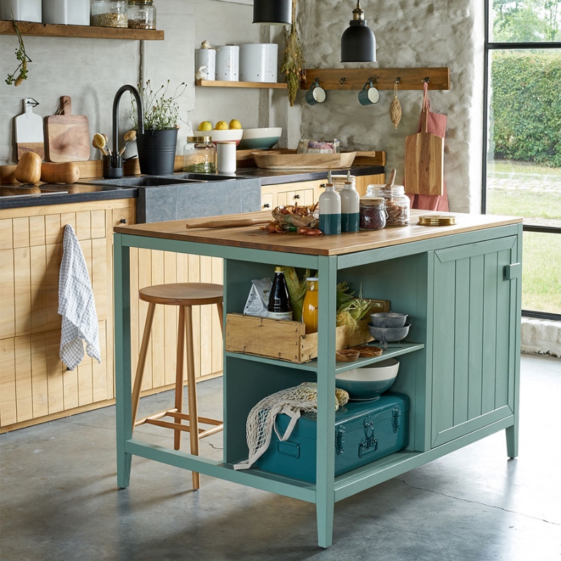 Is a Small Kitchen Island Necessary for an Apartment