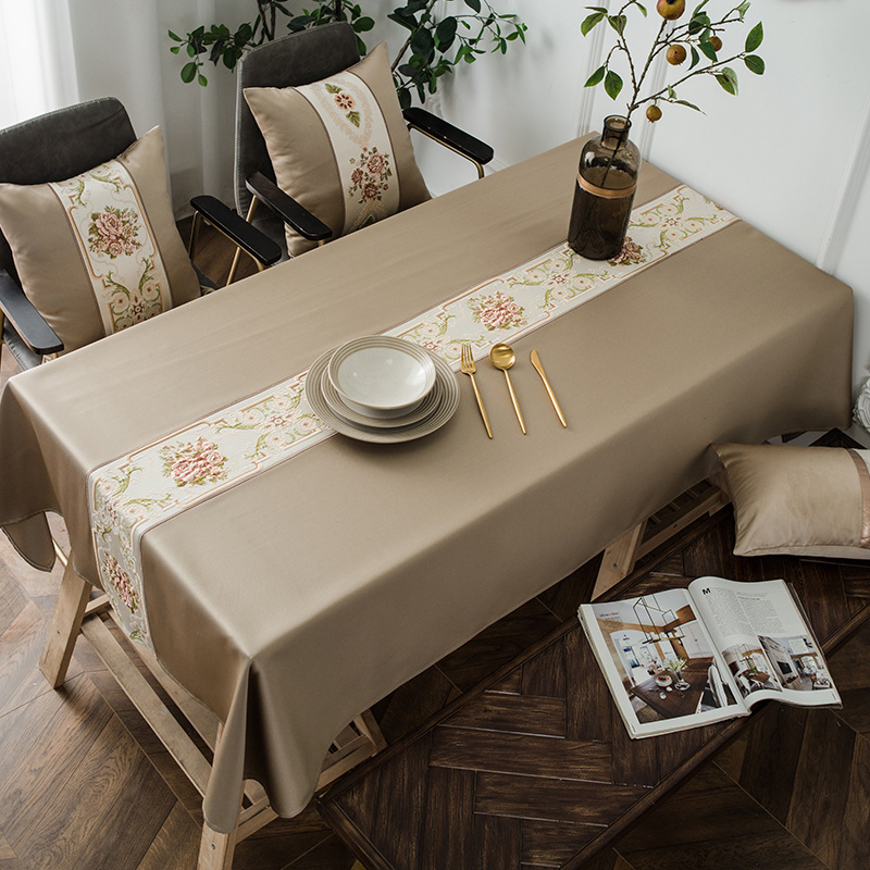 Elevate Your Dining Experience with Stunning Tablecloths